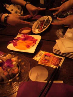 ���� ���q��